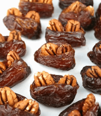 Organic Dates Medjool with Pecan